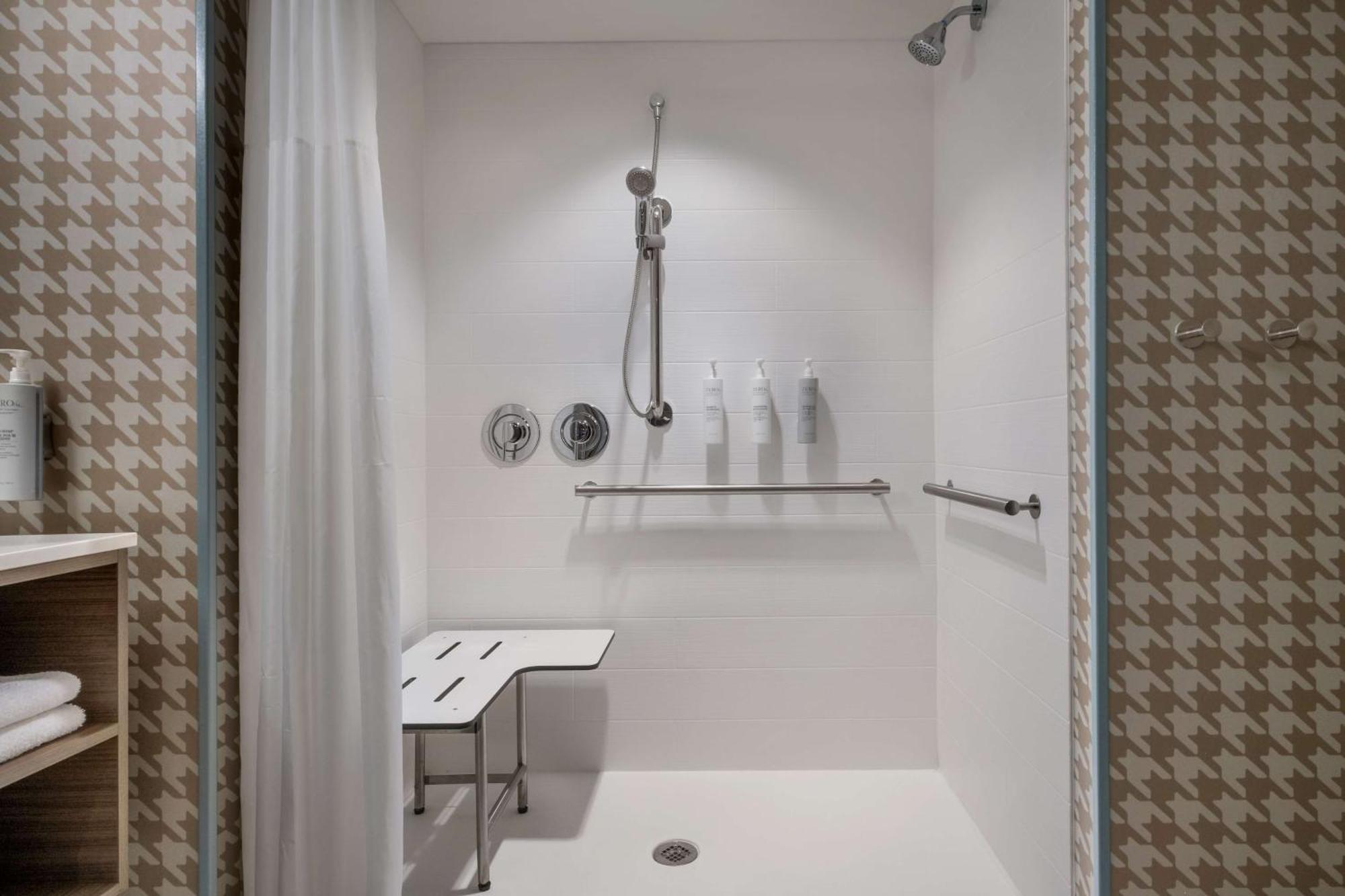 King Studio Roll Shower Mobility or Hearing Access