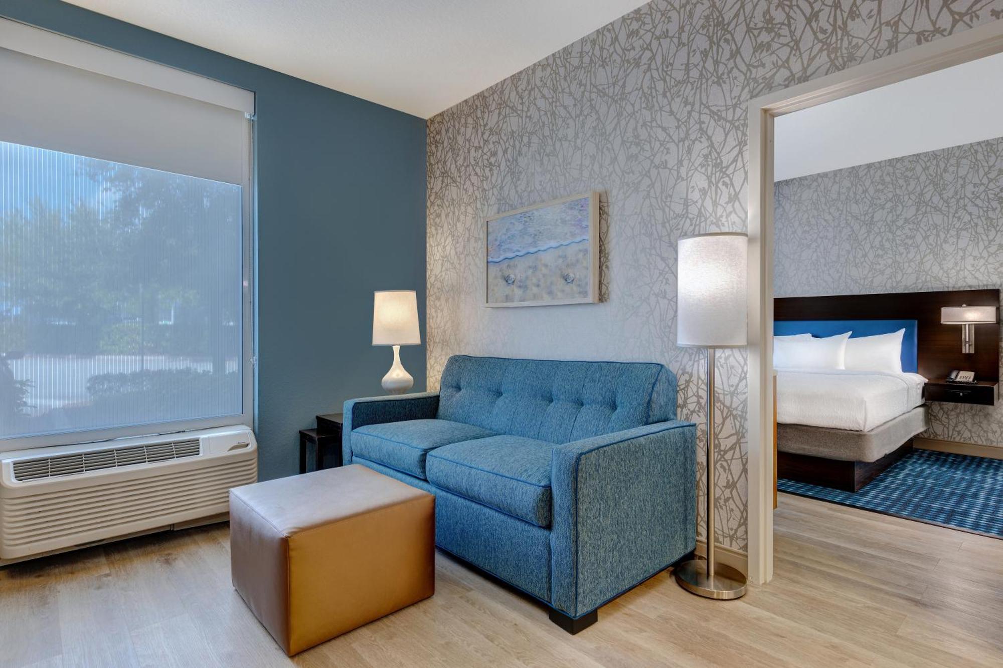 One-Bedroom King Suite